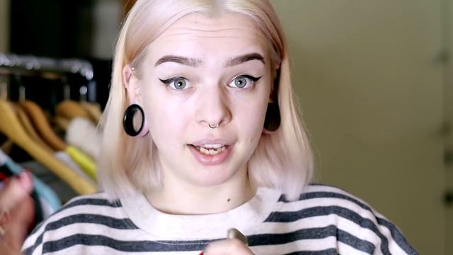 СПАЛИЛИ ЗА КРАЖЕЙ В СЕКОНД-ХЕНДЕ. ЧТО СКАЗАЛА МАМА? смотреть онлайн