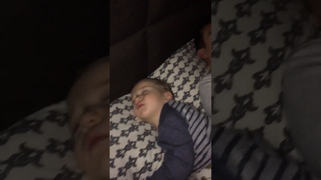 Зайцы спят мои смотреть онлайн