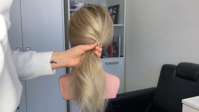 Легкие и быстрые прически на средние волосы | Quick & Easy Hairstyles for medium hair смотреть онлайн