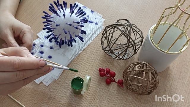 Flowers from cotton buds.Цеток из ватных палочек. смотреть онлайн