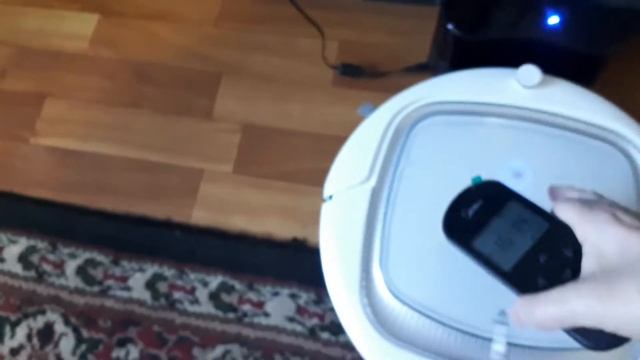 Бюджетный робот пылесос с турбощеткой Медиа VCR06 обзор. Часть 2. смотреть онлайн