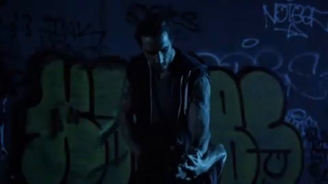 я плюю на ваши могилы 3