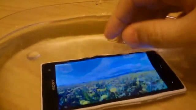 Acro S под водой, специально для Редсов смотреть онлайн