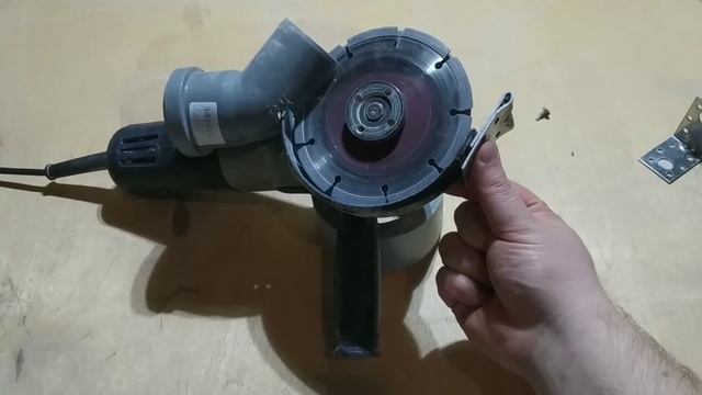 Штроборез из болгарки легко и просто. Два диска. смотреть онлайн