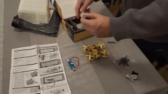 Eachine Fatbee FB90 Micro FPV Racing whats in the box смотреть онлайн
