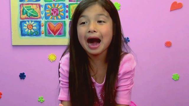 Kids React to Fine Brothers React World смотреть онлайн