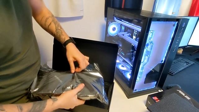 AMD RADEON ASUS TUF GAMING RX 6900 XT UNBOXING #unboxing #rx6900XT #casus #tufgaming #pc @taihgamin