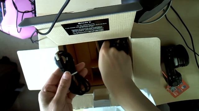 Unboxing Sony NEX 5R смотреть онлайн