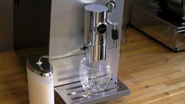 Jura Ena 9 One Touch Cappuccino Centre смотреть онлайн