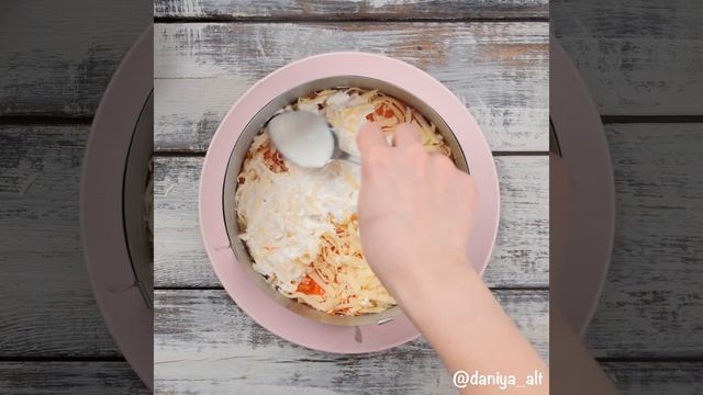 Салат "Мимоза" видео рецепт | простые рецепты от Дании смотреть онлайн