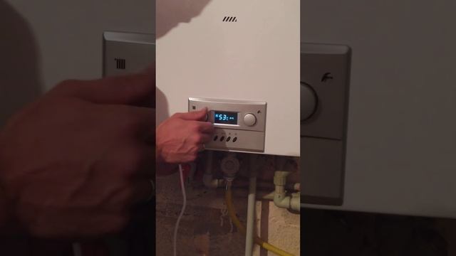 Как правильно пользоваться газовым котлом Hubert DX.