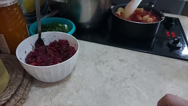 Постимся вкусно!Салат,борщ и мини-булочки,часть 2 смотреть онлайн