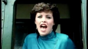 Sheena Easton - 9 to 5 (Morning Train) - Official Music Video