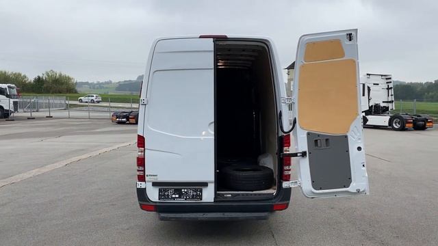 verkauft - MB Sprinter 313 CDI, 3,5 t, Innenverkleidung, Klimaanlage, VAN22018, www.starent-lkw.com смотреть онлайн