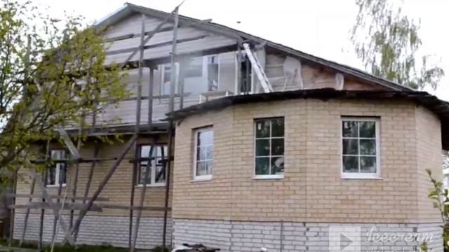 Красим фронтон,устанавливаем детскую площадку,обзор сруба-бани.