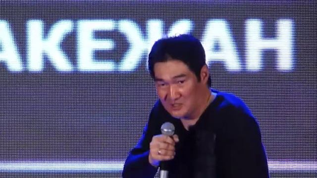 Творчество – это немножко шизофрения | Такежан | TEDxAlmaty смотреть онлайн