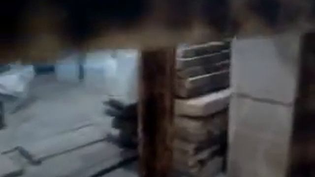 пол дня работы и стол готов.даже вскрыт маслом для дерева. смотреть онлайн