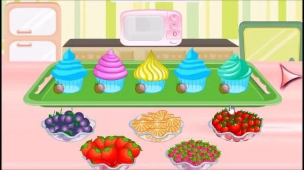 Свинка Пеппа! учится готовить кексы! Peppa Pig! Learns to cook cupcakes!