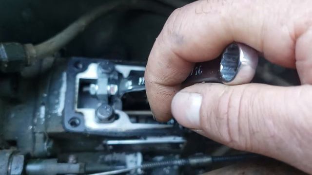 Early " G code" multifuel injection pump fuel setting adjustment. смотреть онлайн