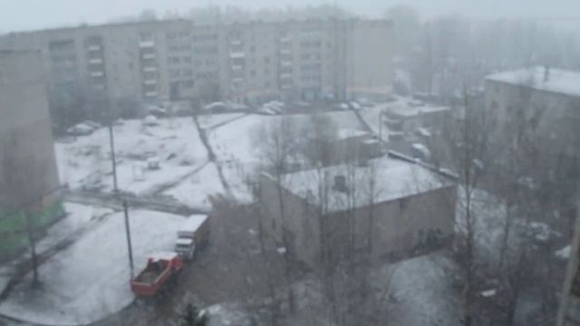 Типичный кировский апрель смотреть онлайн