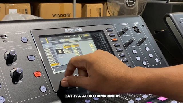 UNBOXING‼️ MIXER HARGA 70 JUTAAN | MIDAS M32 LIVE | SATRYA AUDIO SAMARINDA смотреть онлайн