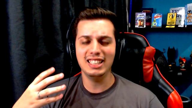 QUEM VEM PRIMEIRO? GIPSY DANGER OU STRIKER EUREKA? | ROBLOX Kaiju Universe смотреть онлайн