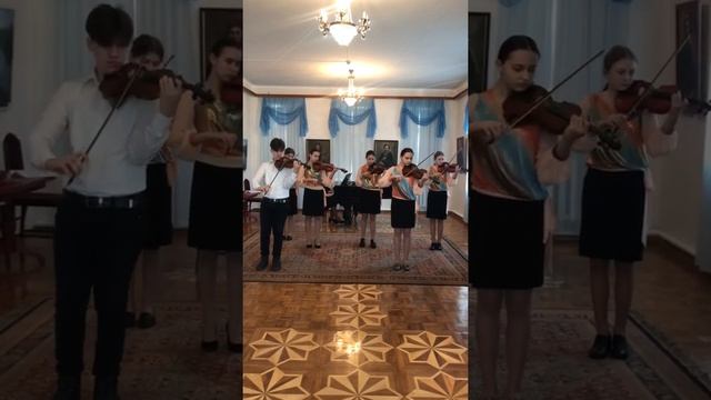 Йоахім Джохоу "Вальс", Володимир Верменич "Чорнобривці" виконує ансамбль скрипалів старших класів смотреть онлайн