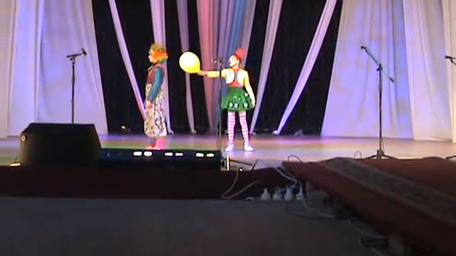 сценка девочка с шаром смотреть онлайн