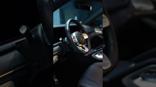 Mercedes GLE в виниловой пленке Oracal Mint Matt ?#винил #оклейка #авто #оклейкаавто #mercedes #gle смотреть онлайн