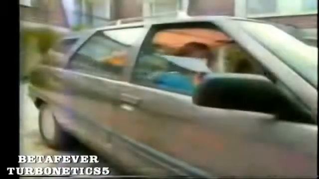 Anuncio colombiano del Renault 21 Nevada Año 1989 смотреть онлайн