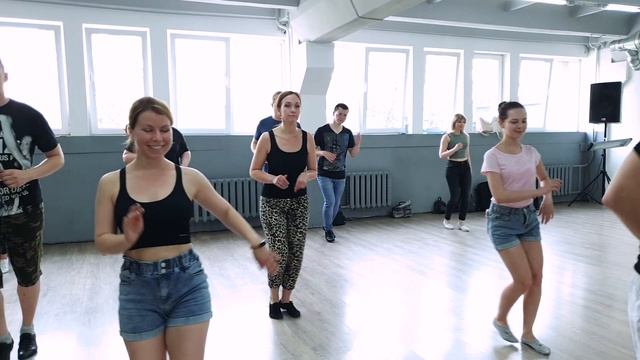 Интенсив Bachata footwork смотреть онлайн