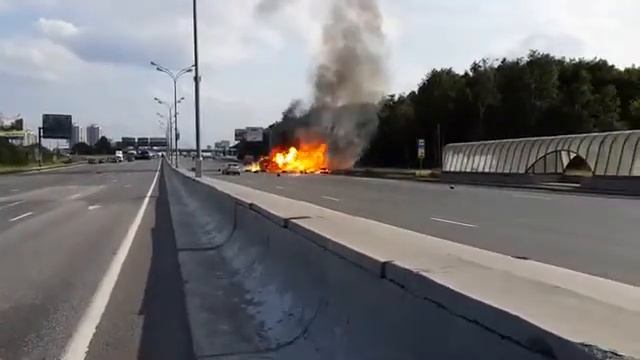 Газель взорвалась на МКАД смотреть онлайн