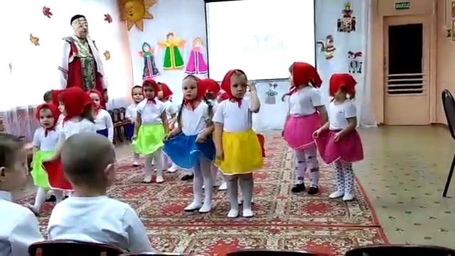 "Мы - матрешки" песня - танец смотреть онлайн