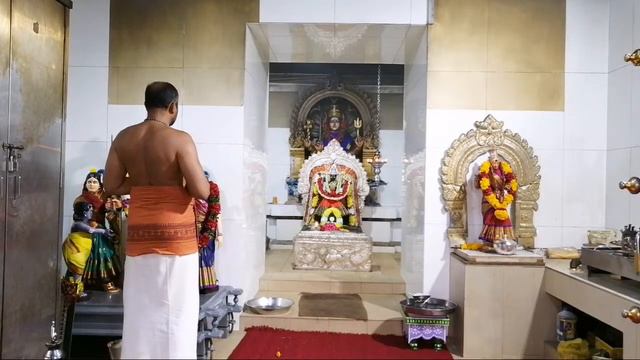Evening Prayers at Sri Mariamman Temple on 07/06/2020 смотреть онлайн