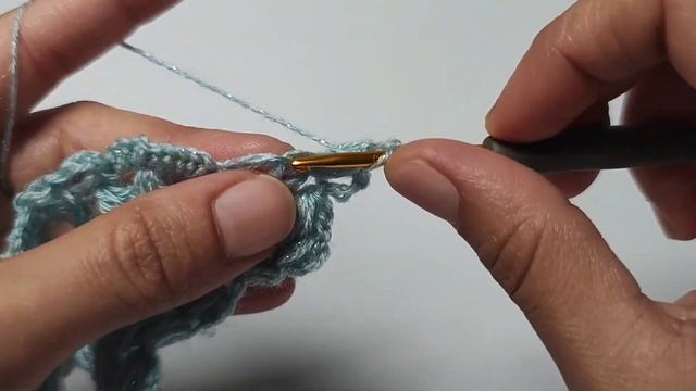 Ignite Your Creativity: Master the Art of Crochet with a Fantastic Triangle Shawl - Crochet Scarf смотреть онлайн