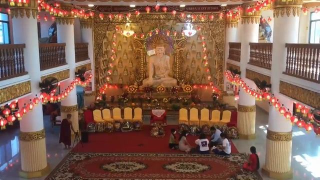 Visiting Singapore Temple & The Village Yangon ?? смотреть онлайн