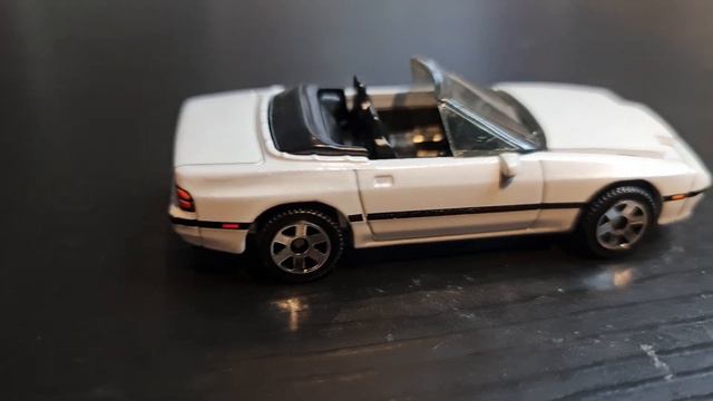 Mazda RX-7 1988 Matchbox edição de comemoração de 70 anos смотреть онлайн