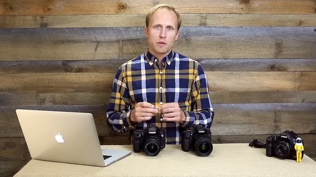 Canon 7D Mark II vs 70D Which is right for you? смотреть онлайн