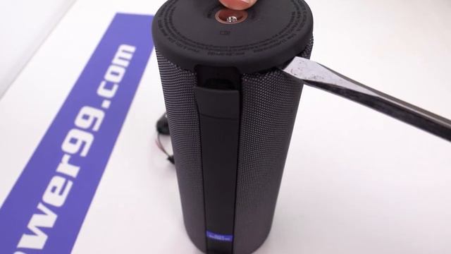 How to Replace Your Ultimate Ears BOOM 3 Battery смотреть онлайн