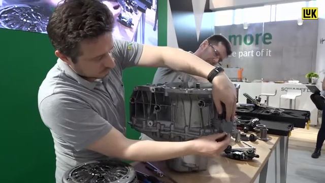 Doppia frizione Renault смотреть онлайн