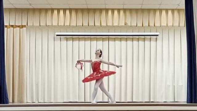 Ц. Пуни. "Вариация Эсмеральды из балета" Эсмеральда " (Станкова Виктория, 2022) смотреть онлайн