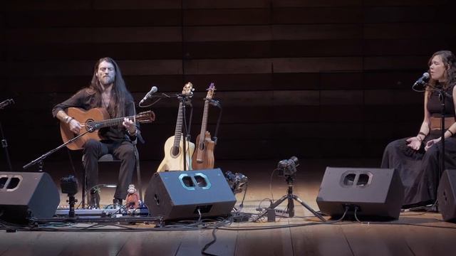 Птичьи слезы. Эстас Тонне с участием Пейя