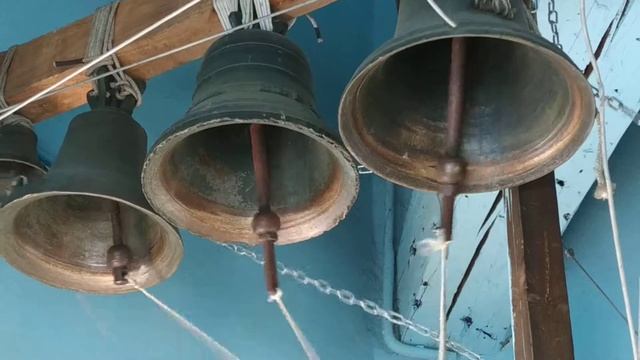 Колокольня церкви Константина и Елены смотреть онлайн