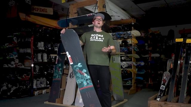 A Look @ The 2023 DRAKE Squad Snowboard смотреть онлайн