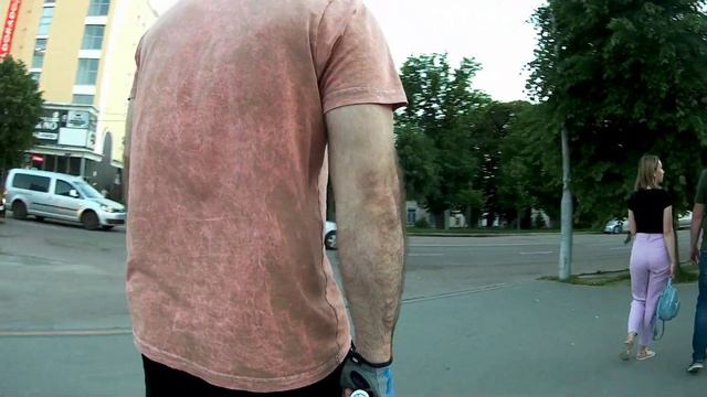 Просто катаюсь на INMOTION V10F в центре города смотреть онлайн