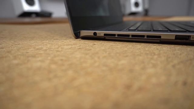 A MacBook Pro Rival From MSI: Creator Z16 First Look смотреть онлайн