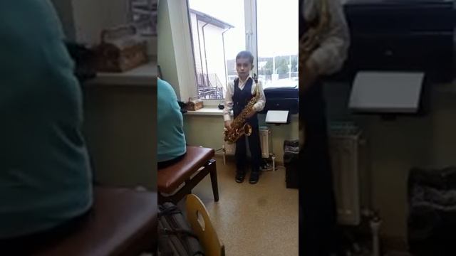 Трубачёв Матвей Григорьевич, Л.Бетховен Сонатина Соль-мажор, Дж.Россини Хор из оп. "Вильгельм Телль смотреть онлайн