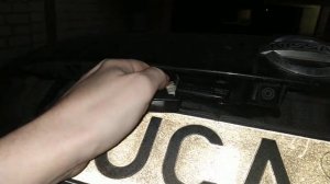 Nissan Juke 2011 Замена лампочки подсветки номера