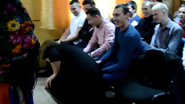 цыганка Аза ??? на выпускном ВХП и ТКД смотреть онлайн