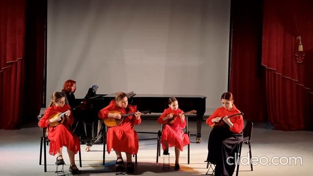 Ансамбль "Весёлые струны", г. Сургут - Н. Олейников Лирическая, Е. Дербенко Полька смотреть онлайн